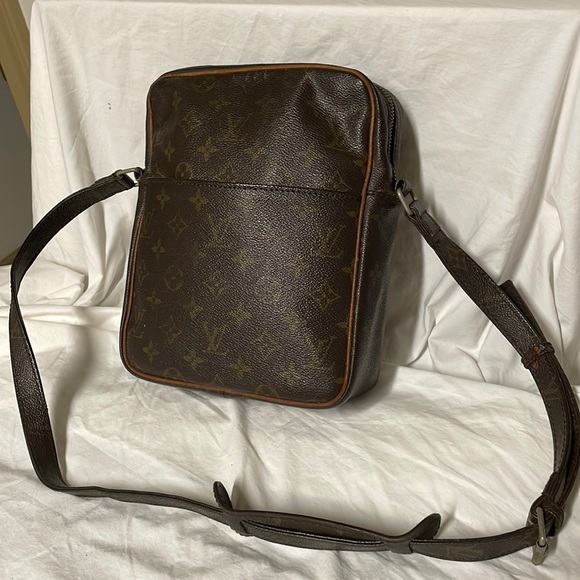 Louis Vuitton Bags Vintage Louis Vuitton Crossbody Messenger Bag